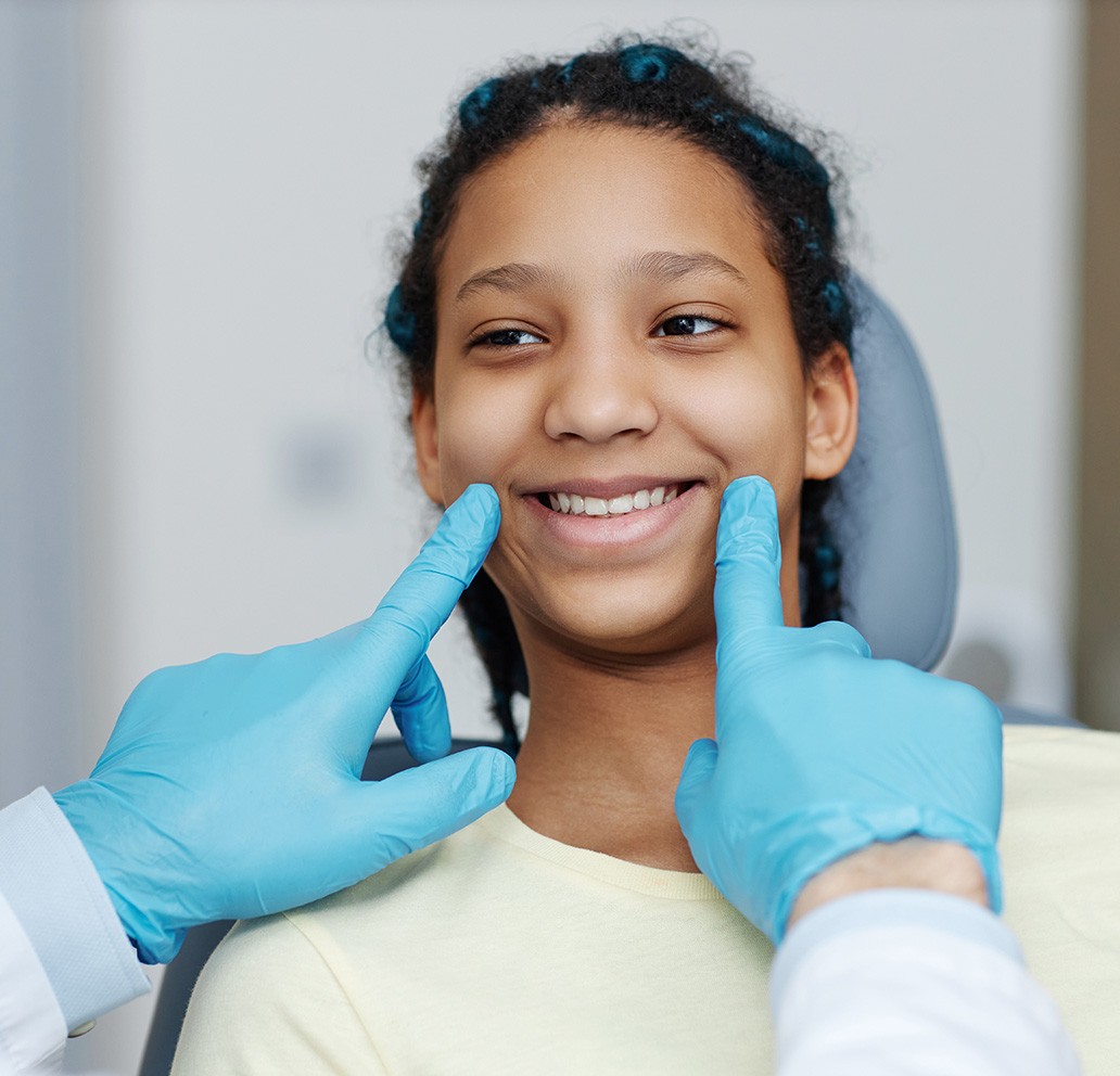Child in Brandon learning about dental hygiene 